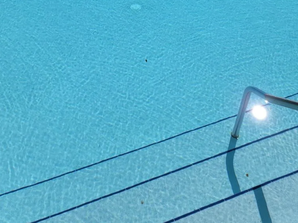 Pool after stain removal