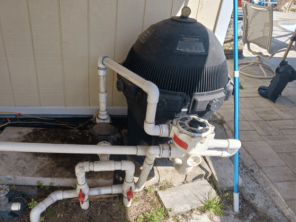 Pool equipment before repair
