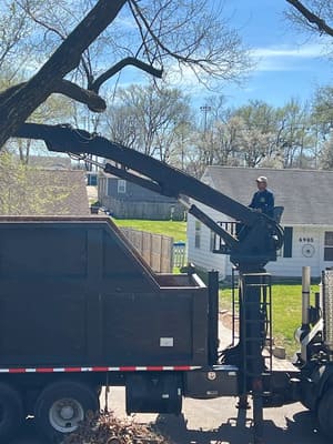 {{ custom_values.service_3 }} in {{custom_values.area_2})