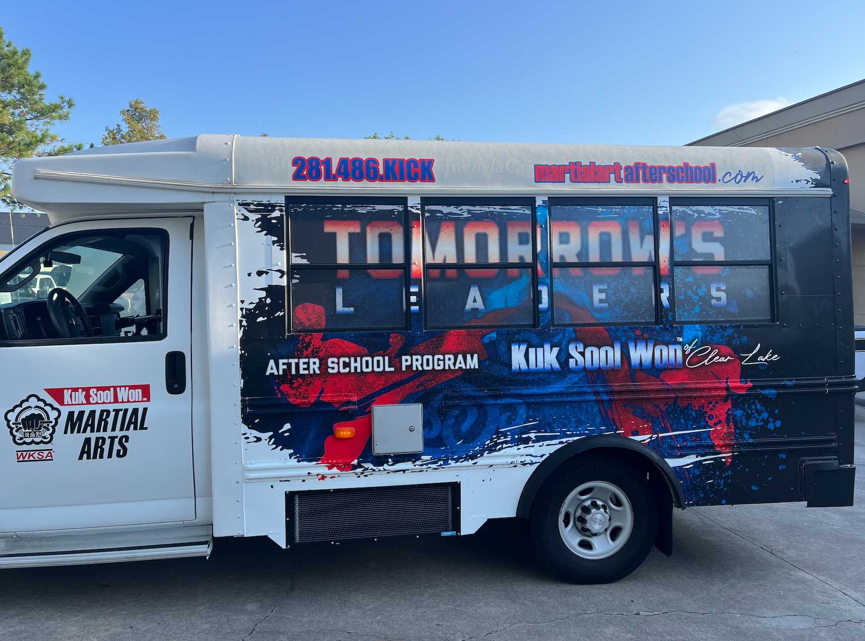 Full Vehicle Wraps and Partial Wraps