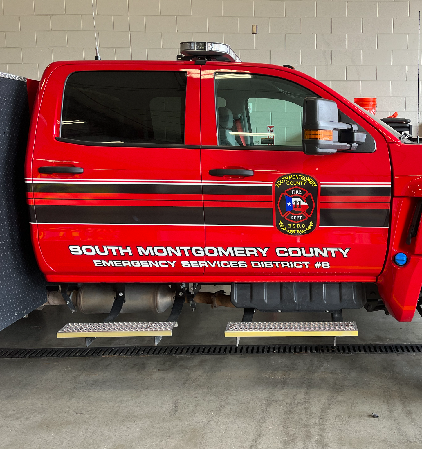 Fleet Graphics and Commercial Vehicle Lettering