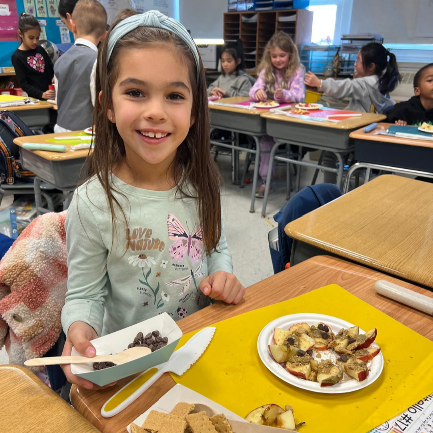 K-2 students taking part in Food Explorers