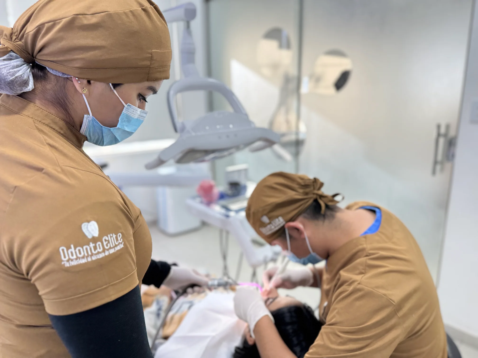 OdontoElite — fotografía de la clínica
