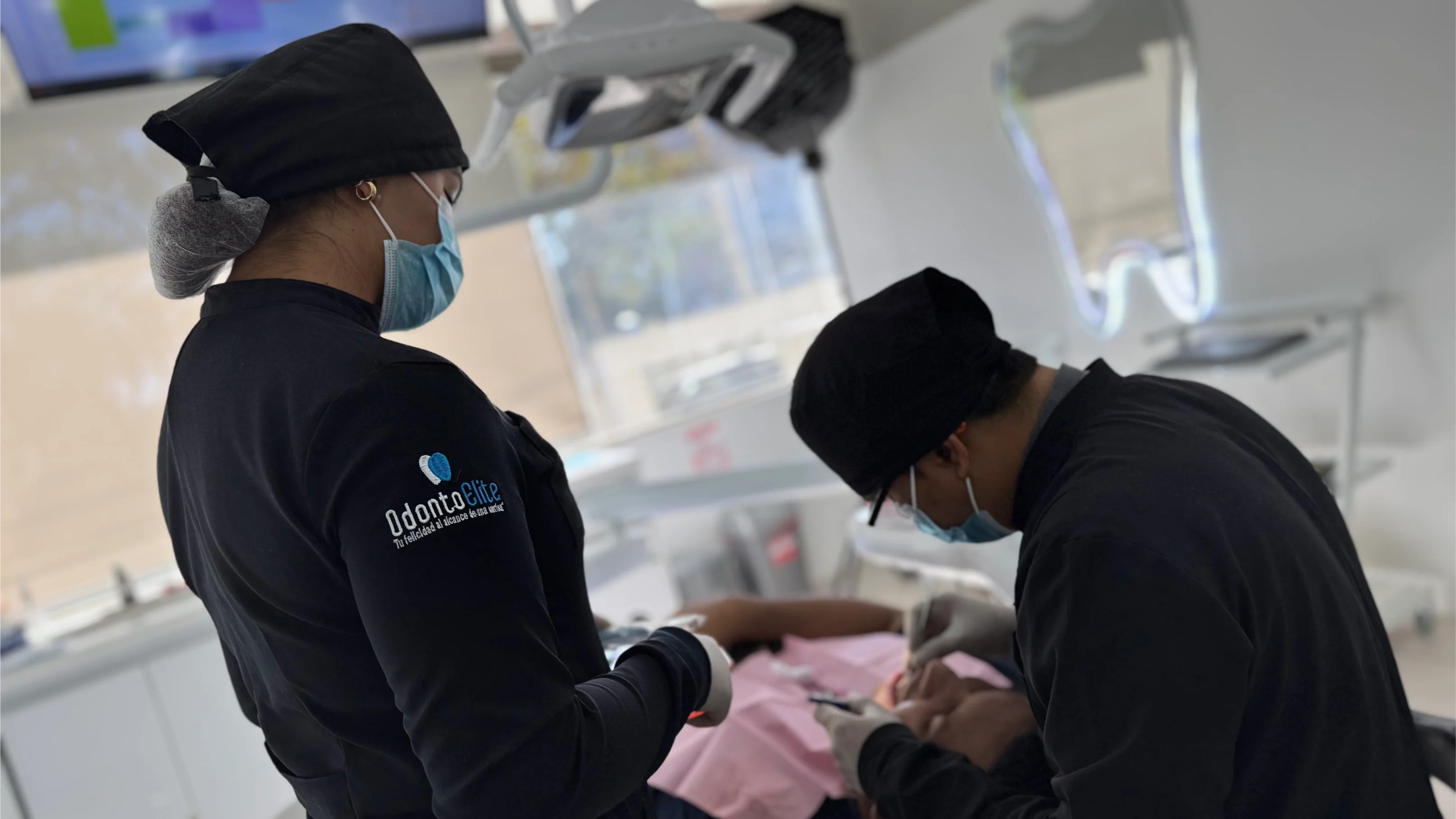 Examen dental cercano