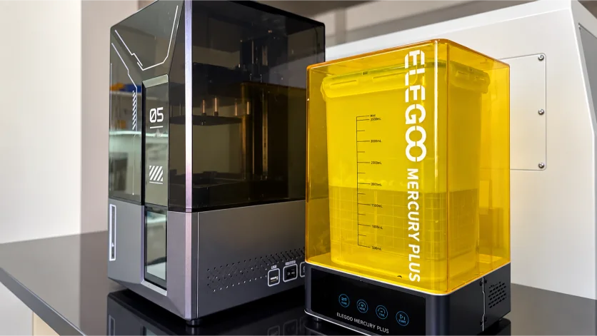 Laboratorio dental digital con equipos de fresado