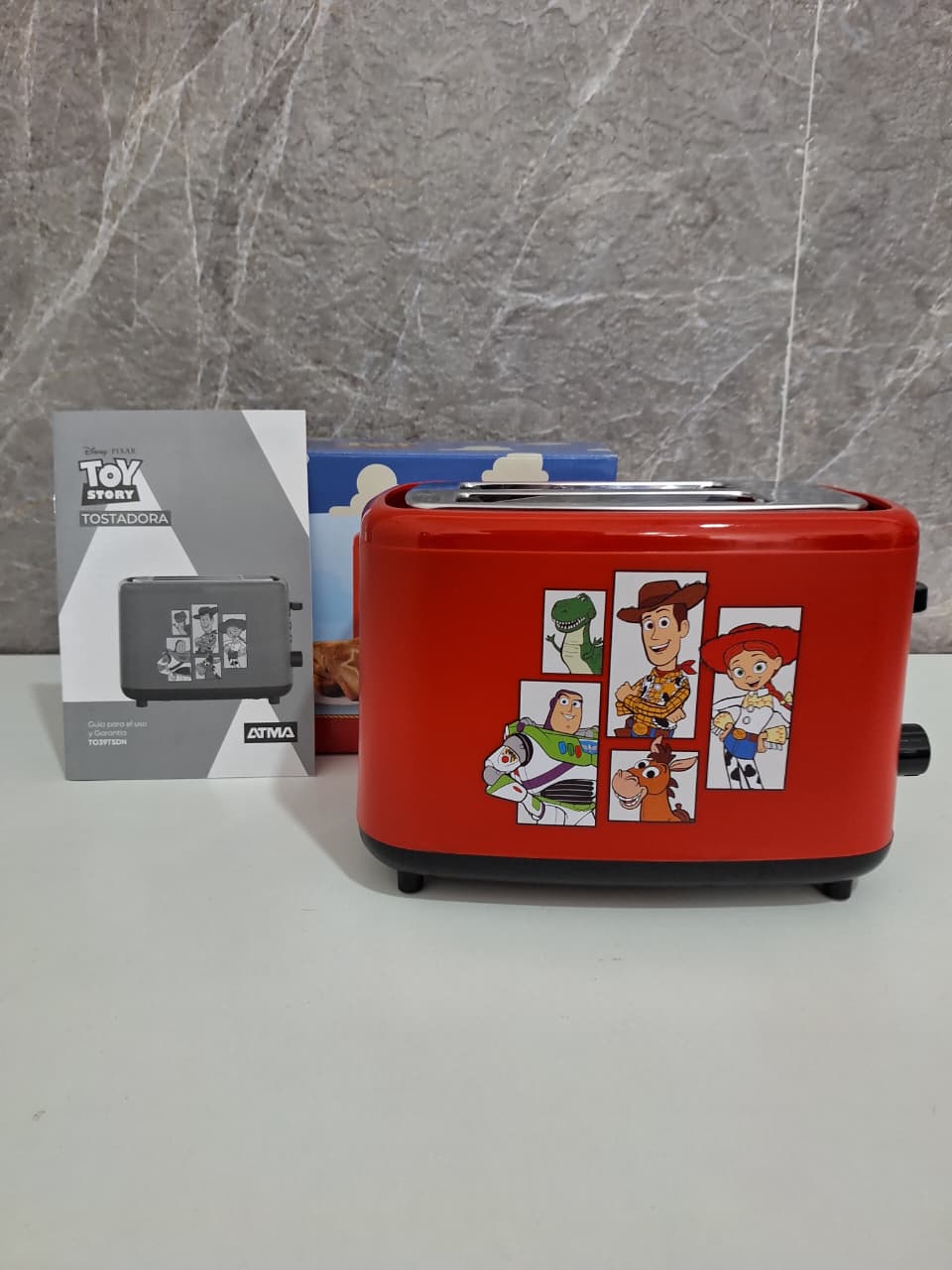 TOSTADORA ATMA TOY STORY T039TSDN