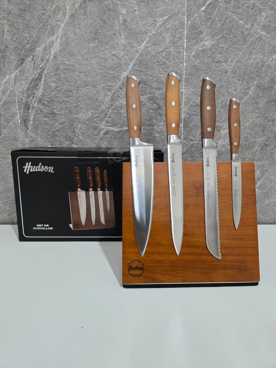 SET DE CUCHILLOS CONSOPORTE HUDSON CTRYSET04