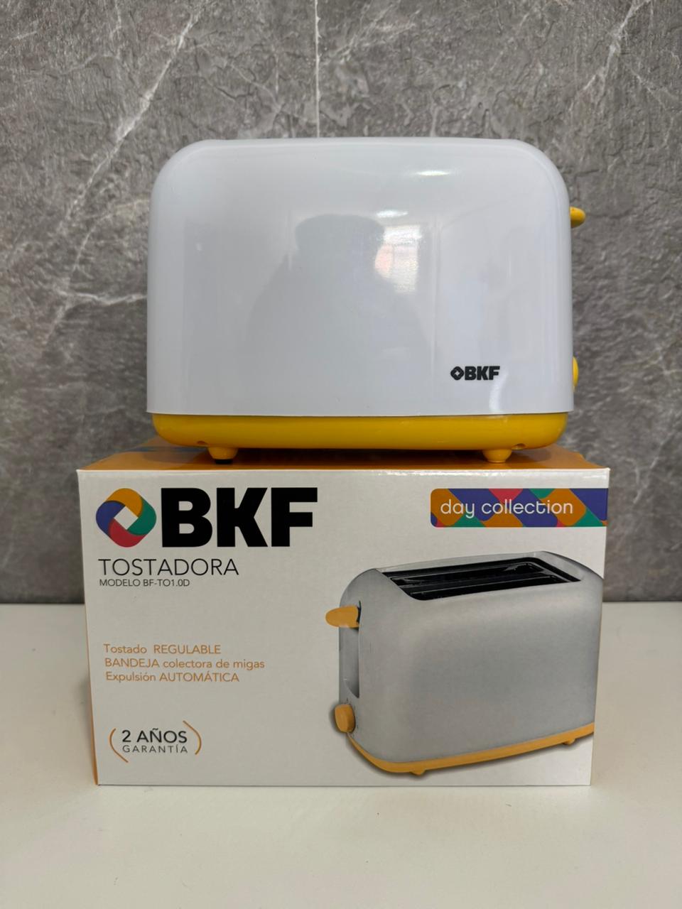 TOSTADORA BKF BF-TO10D