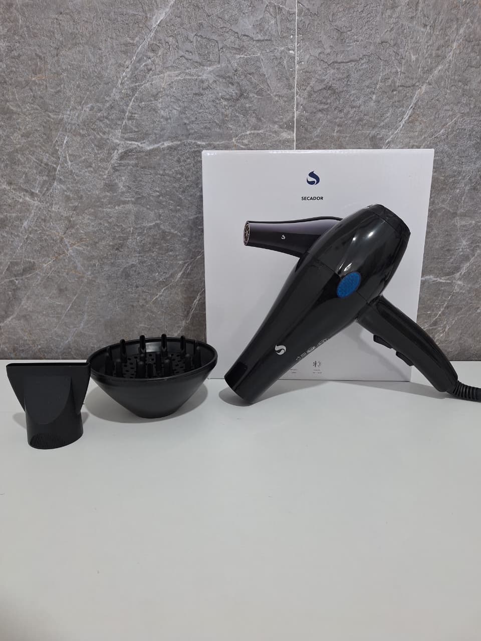 SECADOR DE PELO SUONO 429NEG 1600W
