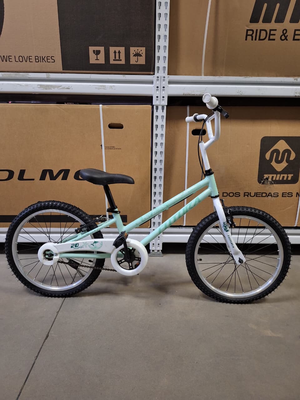 BICICLETA FUTURA BMX R20 BARRACUDA COD4146 NENA