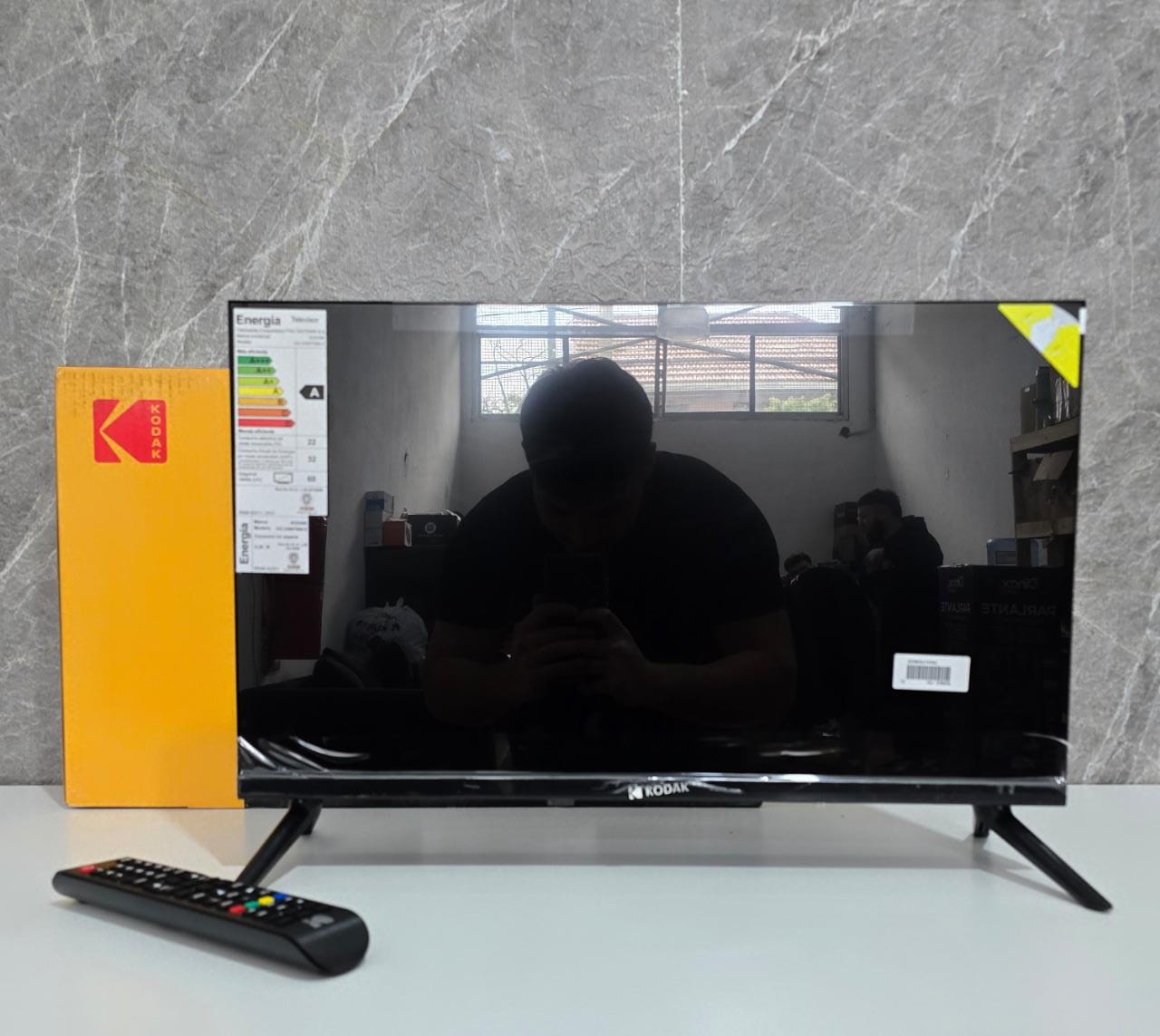 TV LED KODAK 24'