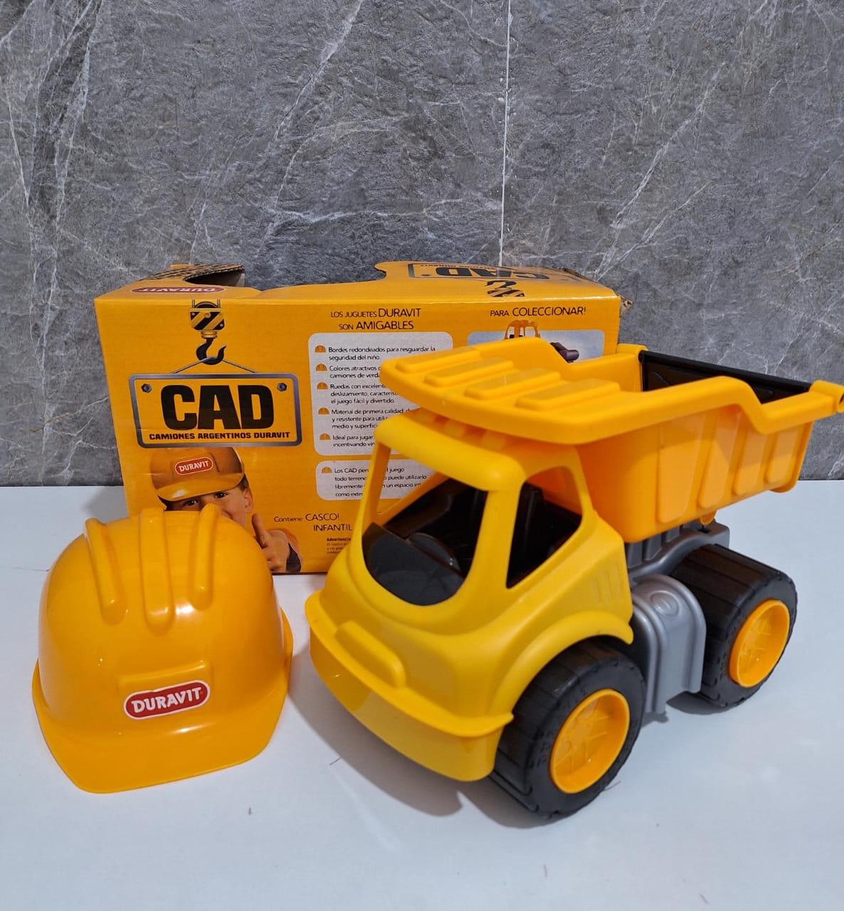 CAMION VOLCADOR DURAVIT CAD C/CASCO 235
