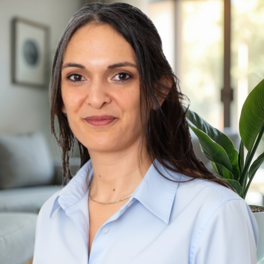Maya — Naturopathic Doctor