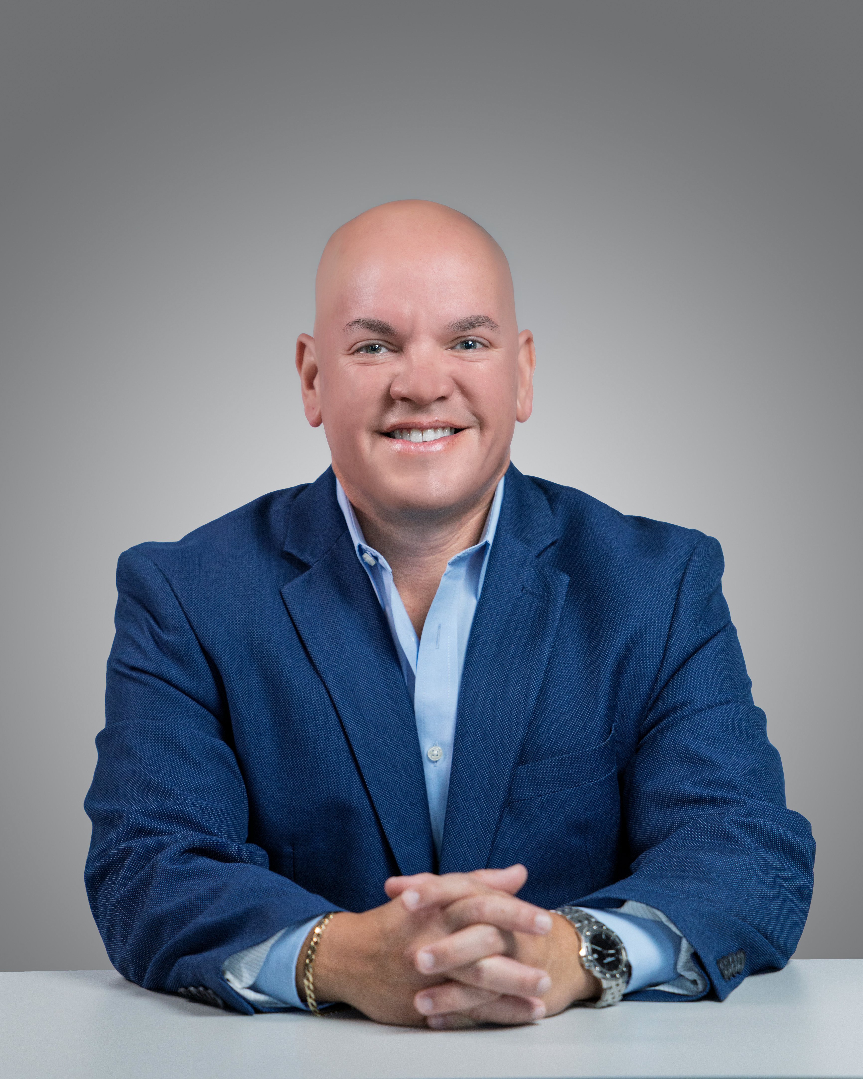 Luis Rivera Headshot