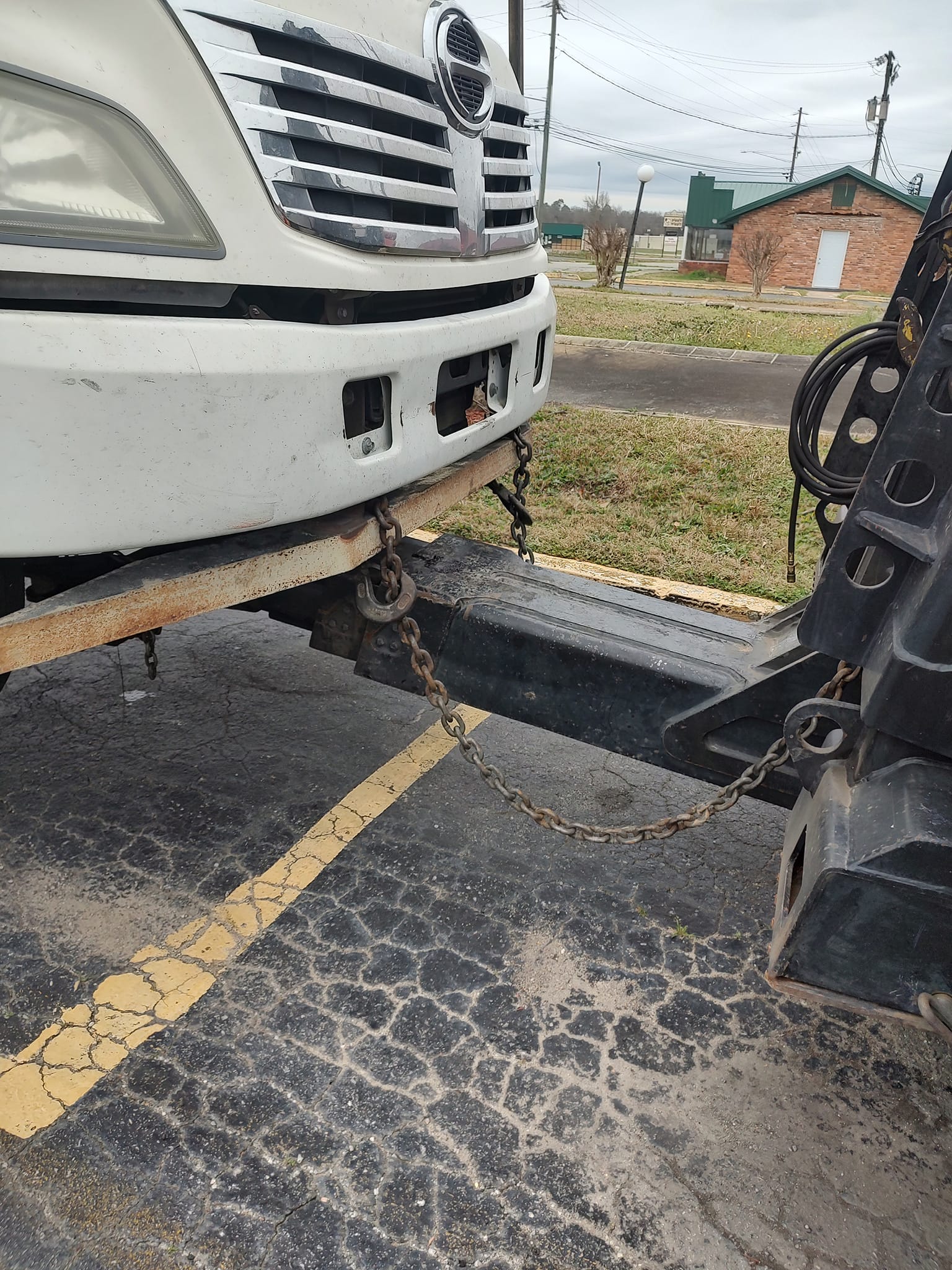 Winch Out — Lyder's Towing LLC in Macon, GA