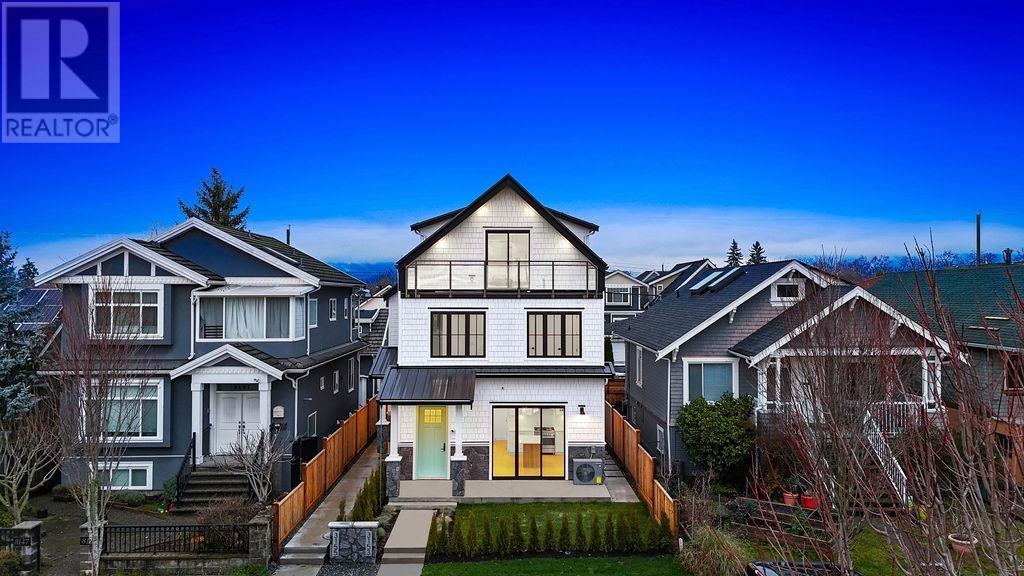 Modern Vancouver home exterior