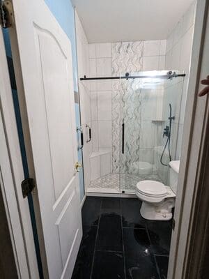 {{ custom_values.service_4 }} in {{custom_values.area_7})