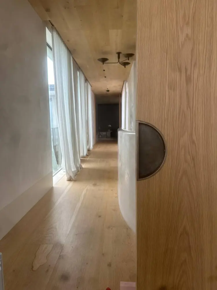 Curved timber joinery