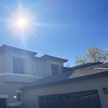 Residential home under intense Arizona sun requiring expert roofing San Tan Valley to prevent UV damage and heat-related deterioration.