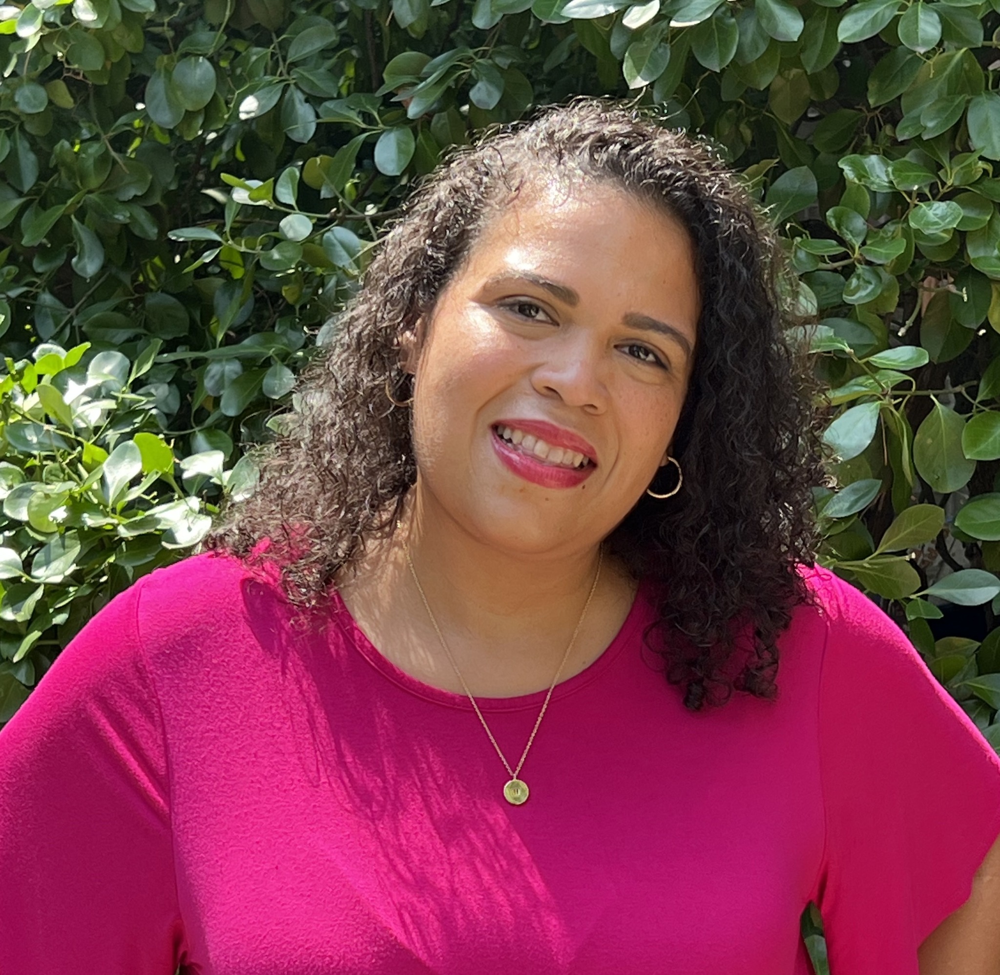 Dr. Raquel Corona