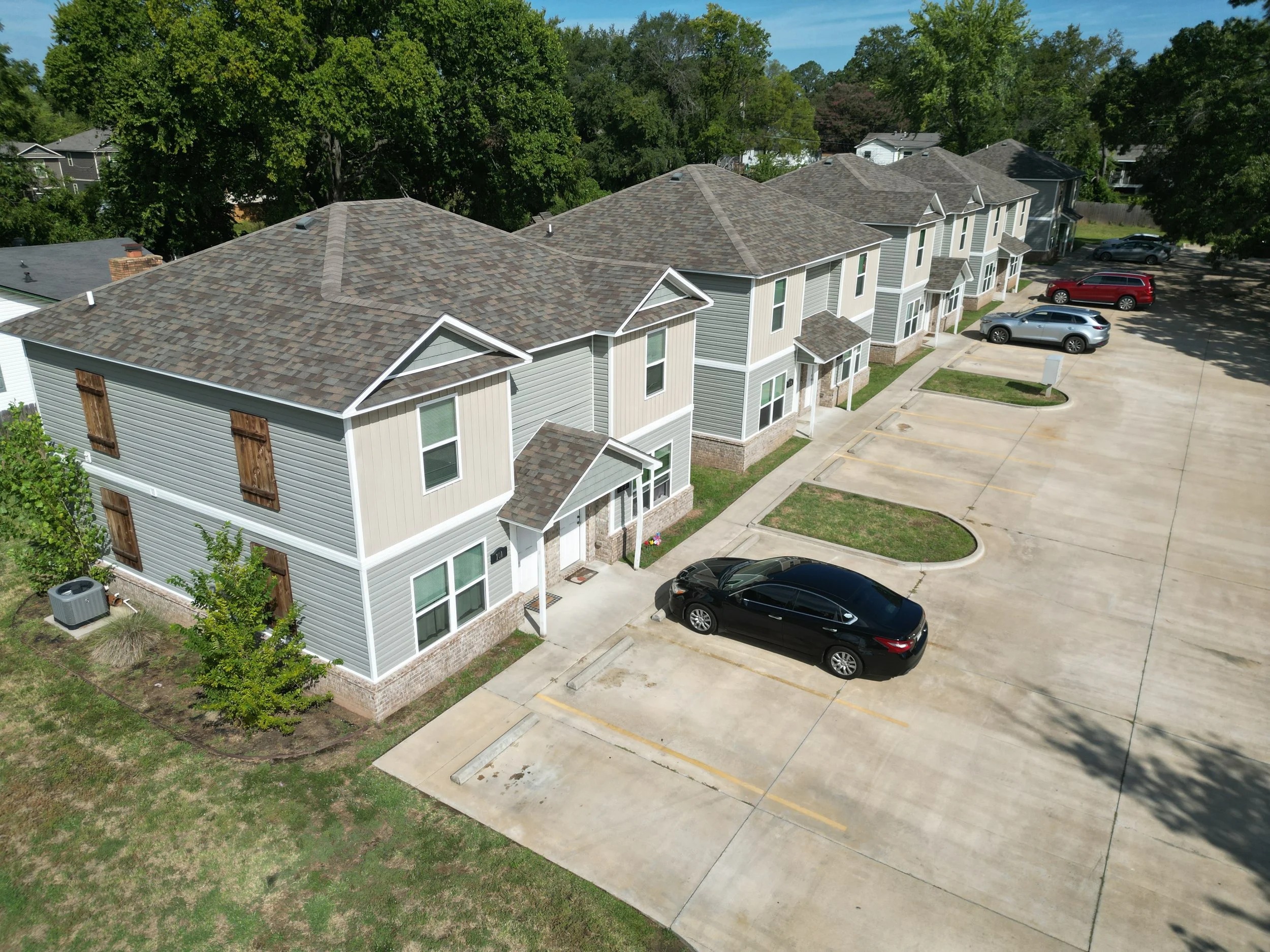Jackson Street Duplexes photo 2