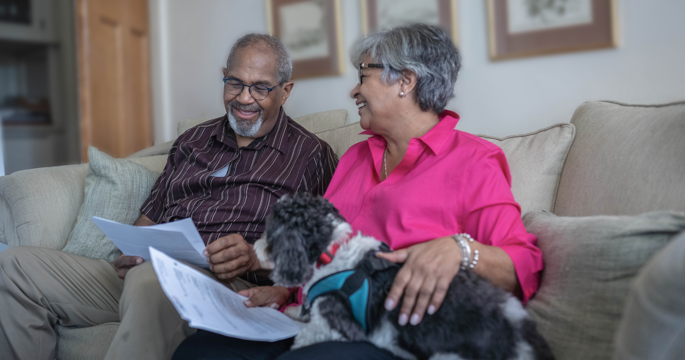 Chart showing Social Security spousal benefit percentages based on retirement age. Chart showing Social Security spousal benefit percentages based on retirement age.