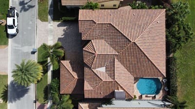 {{ custom_values.service_1 }} in {{custom_values.area_3})