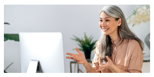 Woman smiling Woman smiling