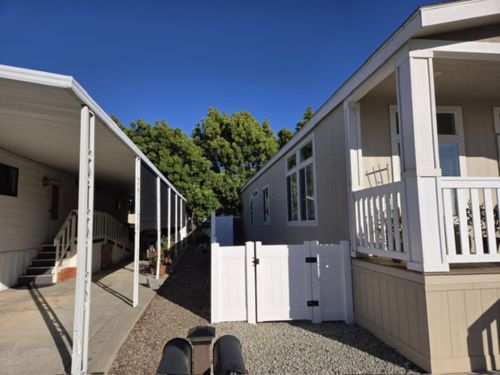 Solana Beach Vinyl Fencing