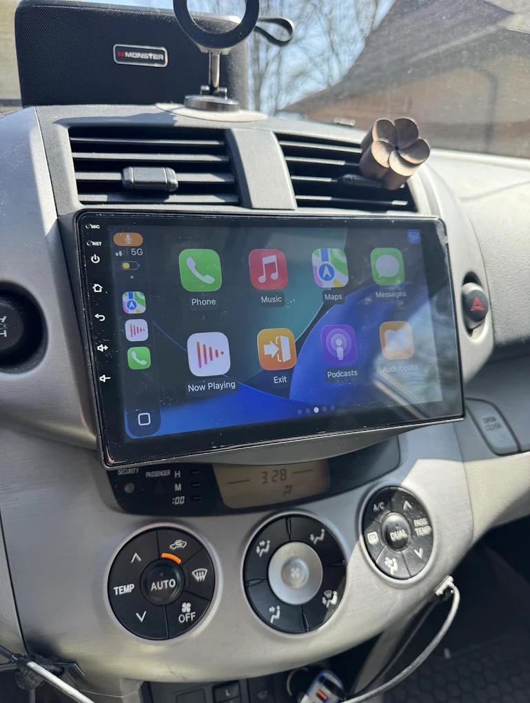 Dash cam mounted behind the rear-view mirror with hidden wiring