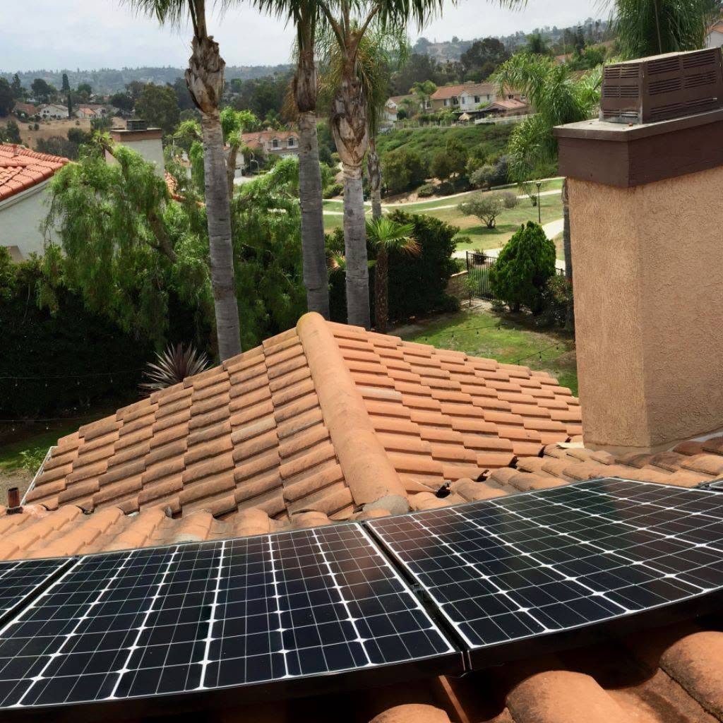 Clean rooftop solar panels