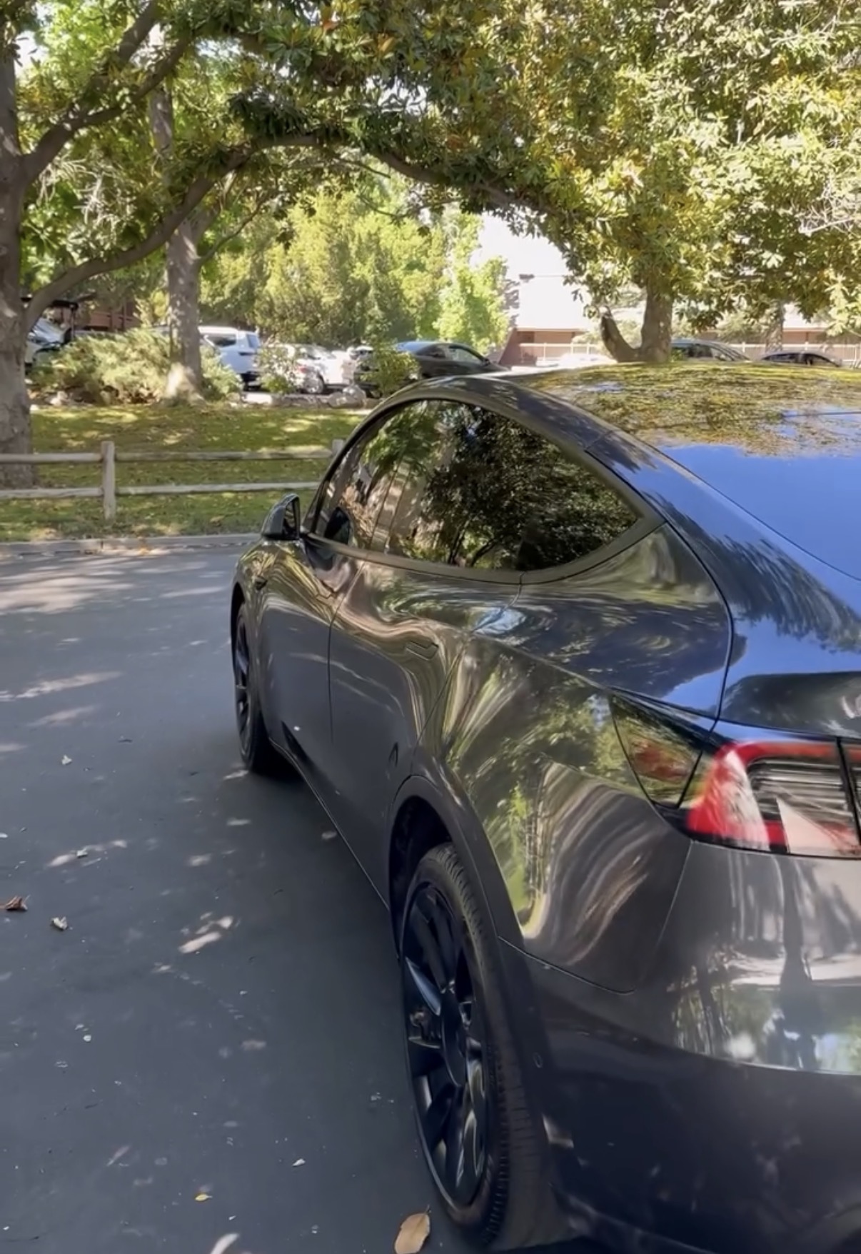 Auto tint work