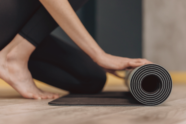 Nervous About Your First Yoga Class? Here's How a Good Teacher Makes It Easier