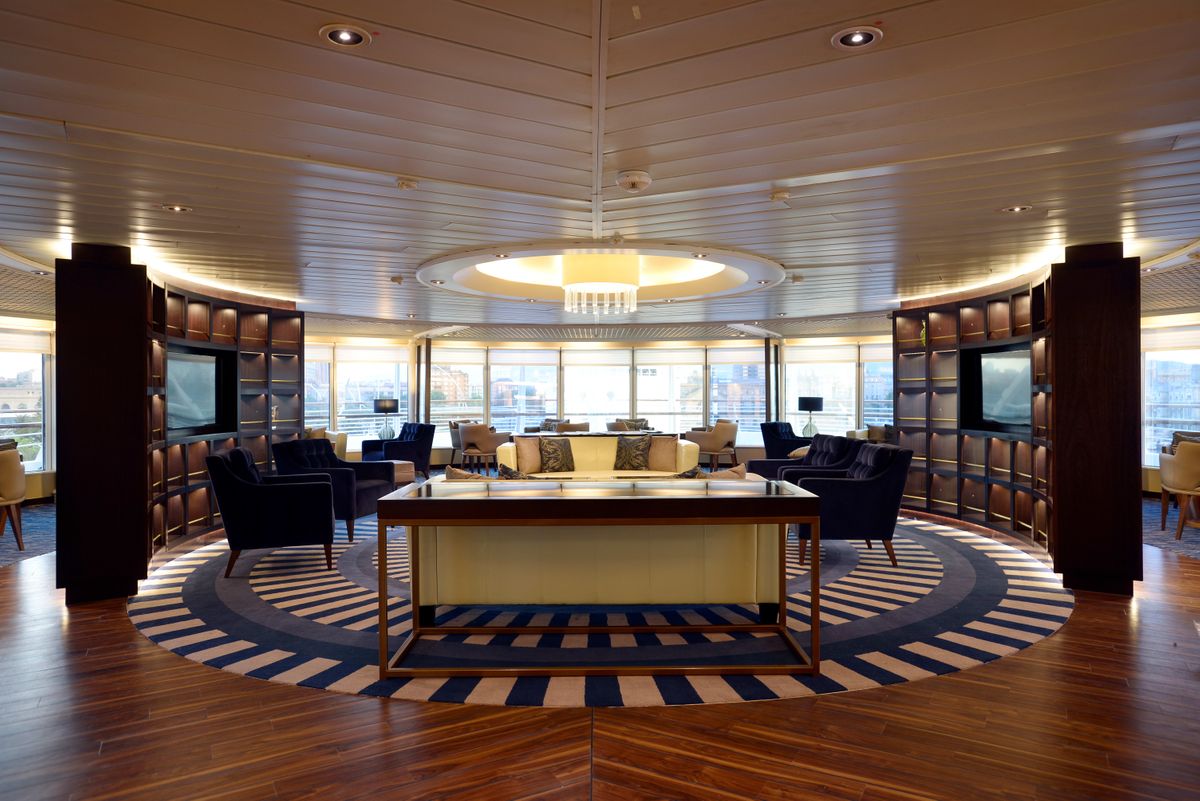 Outdoor deck space aboard Star Breeze