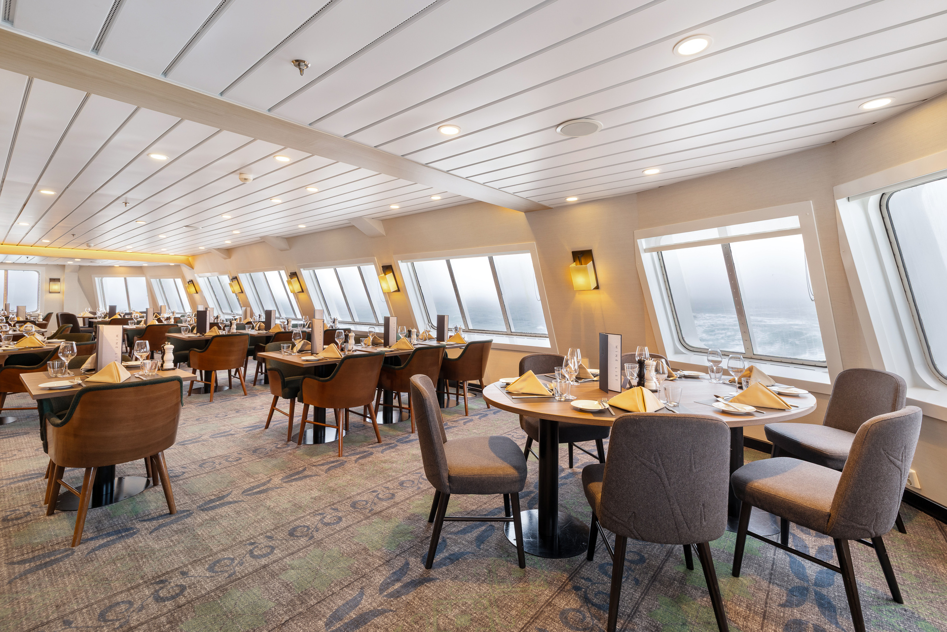 MS Spitsbergen cabin