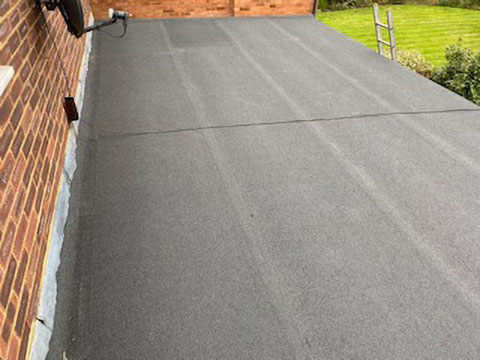 Flat roof service
