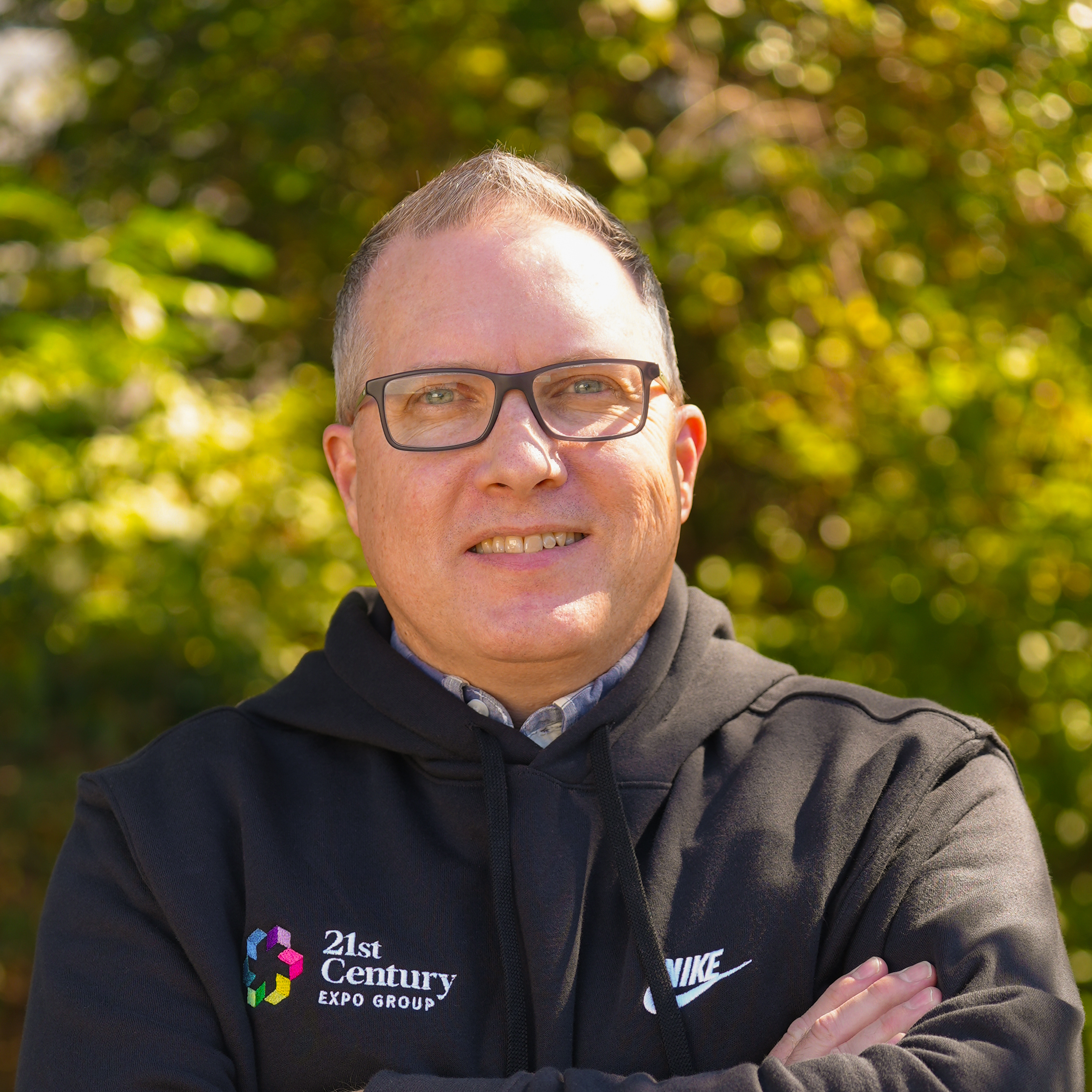 Jeff Hannah serves as Chief Growth Officer at 21st Century Expo Group, where he leads strategic initiatives focused on brand development, market expansion, and long-term growth. Drawing on more than two decades of global experience, Jeff brings a unique combination of creative insight, business strategy, and cross-cultural expertise to help propel 21st CEG into its next phase of evolution.