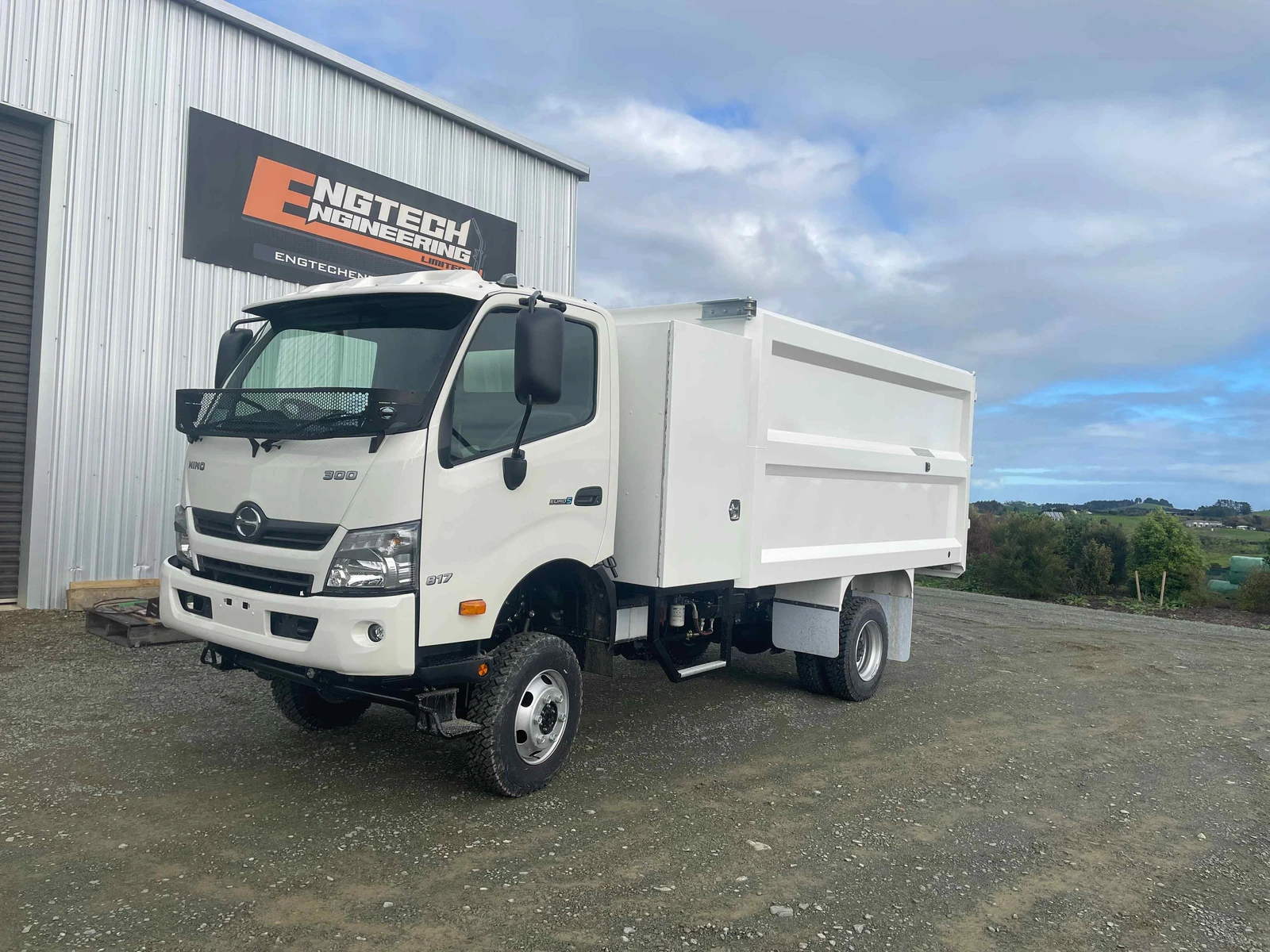Traffic Management & Commercial Truck Bodies