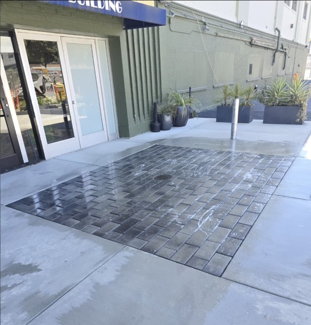 Commercial landscaping property