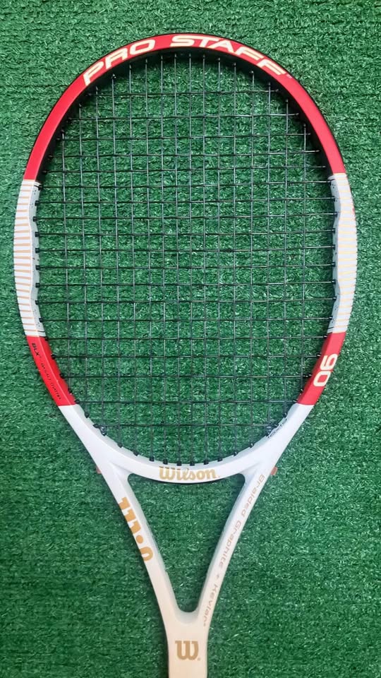 Wilson Prostaff ステフィグラフ 90 Wilson Pro Staff 90 Rodger Federer 5/8
