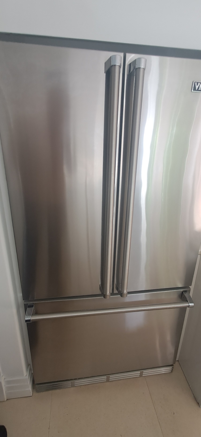 Viking 3 Series French Door Refrigerator