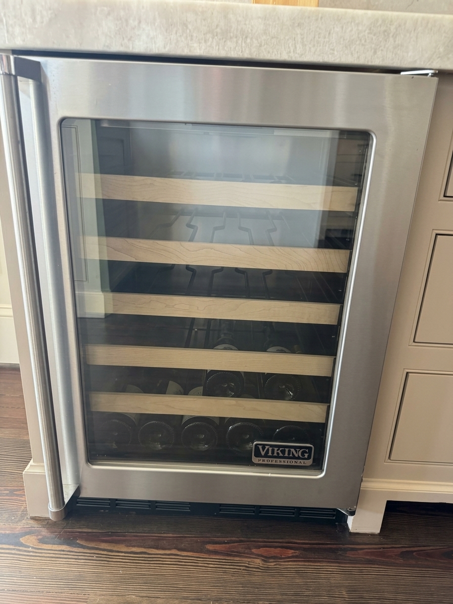 Viking Undercounter Wine Cooler repair in Evanston