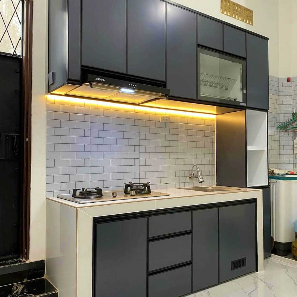 Kitchen set aluminium minimalis modern