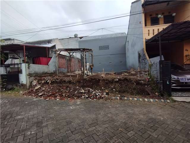 Lahan sebelum dibangun