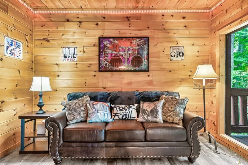 2 Queen Sleeper Sofas