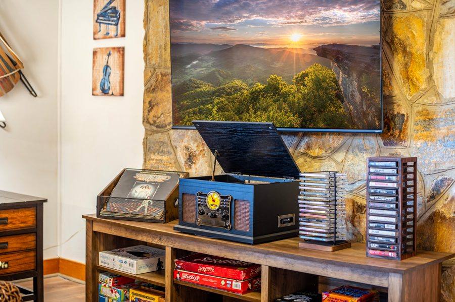 Victrola music player