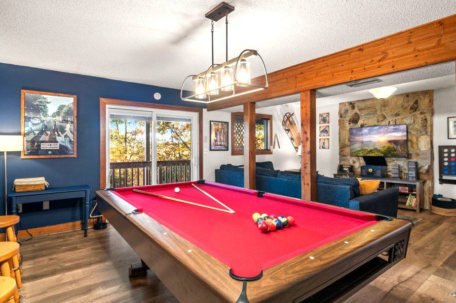 Game room with pool table