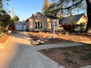 {{ custom_values.service_2 }} in {{custom_values.area_2})