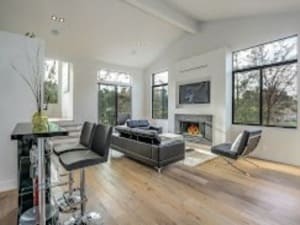 {{ custom_values.service_3 }} in {{custom_values.area_3})