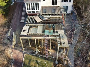 {{ custom_values.service_4 }} in {{custom_values.area_4})